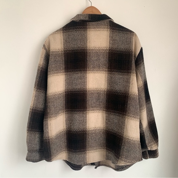 Shein Beige Brown Plaid Shacket - Picture 5 of 8